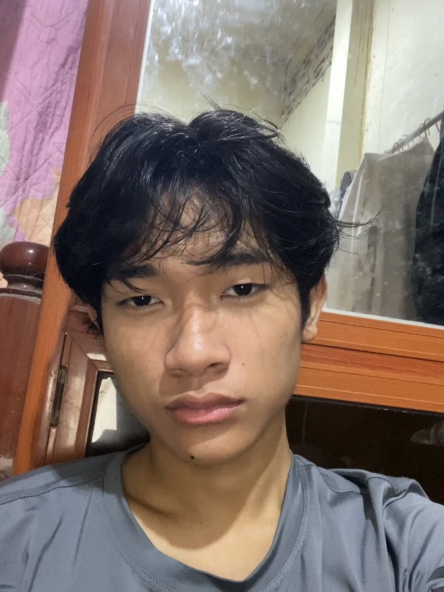 Swascal13's tweet photo. As promised, a face reveal https://t.co/1Tx84x4cDf