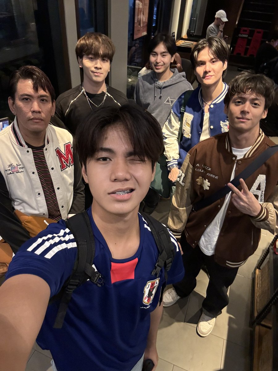 iMattzkie's tweet photo. Support Gehlee, Ethan and Mikee ✨ #PBBCollab3point0 #GehleeInPBB #EthanBenares #MikeeQuintos #PBBCollab3FirstNight https://t.co/7ZYgQoR46i