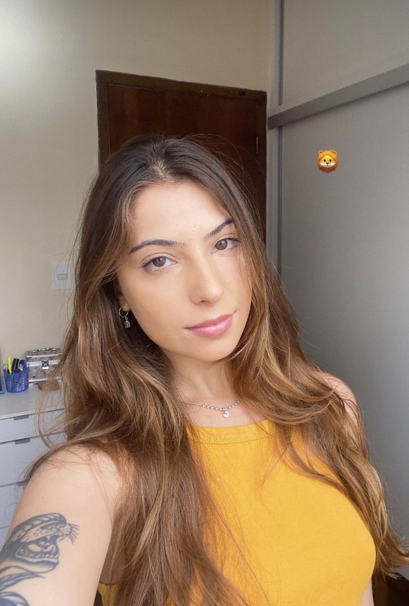 gooninghurting's tweet photo. Boneca deliciosa de Floripa! Modelo de #faceporn e uma gostosa do caralho! 

#nsfw #cumtribute #tributo #goon #gooner #irl https://t.co/mfwKKG8F7Y