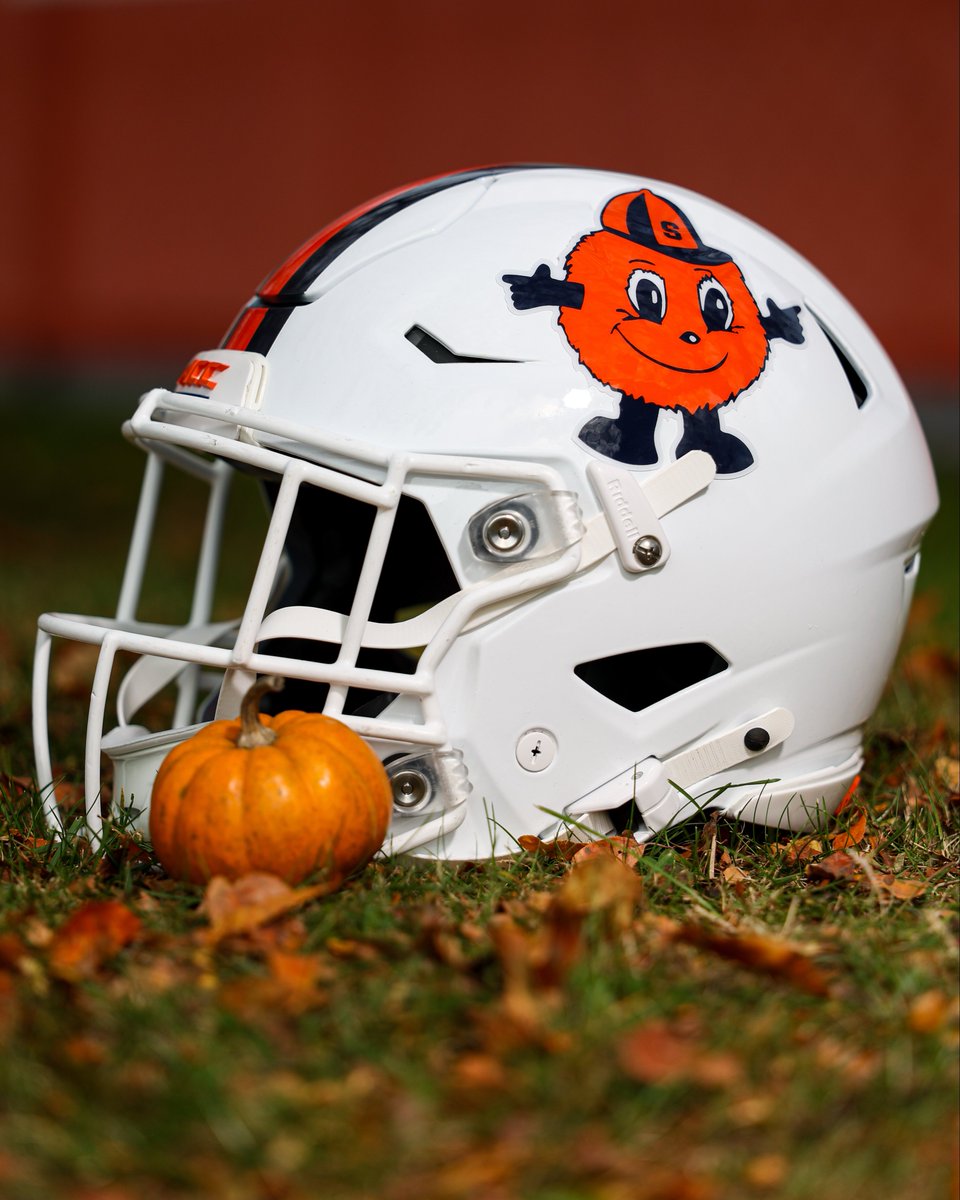 CuseFootball's tweet photo. Hall of Fame lids @TheOttoOrange 

We will debut helmets featuring our Hall of Fame mascot Otto for the FIRST TIME ever this Saturday, October 31st! 🍊

🎟️: https://t.co/IthG23wGfo https://t.co/laR8f9Hvrd