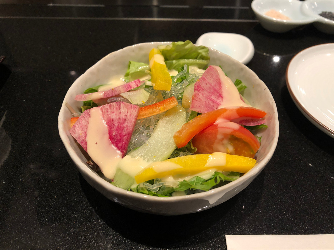 toshi556th's tweet photo. [匝擦烙胀帽に囲まれた、春のひととき] https://t.co/gKP8ab52Vp
