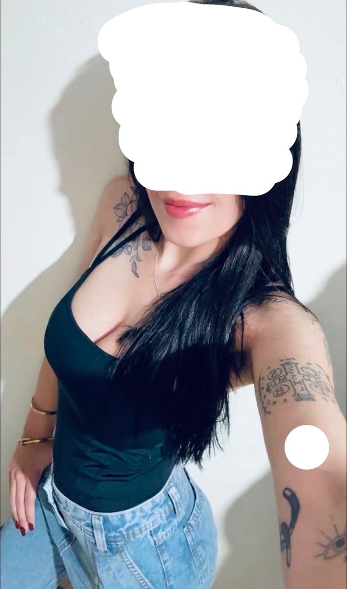 Thebitchecx1's tweet photo. Vocês gooners SACUDOS sucatearam completamente meu cérebro 😵‍💫🧠💦

Vocês usam e abusam das minha familiares sem nenhuma piedade de mim 😵‍💫🤪🥹

Te tanto que vocês sucatearam e pisarem no meu cérebro, trouxe minha priminha vaca para todos os sacudos se aliviarem pra ela 😵‍💫💦🐮 https://t.co/uz9ZP88apX
