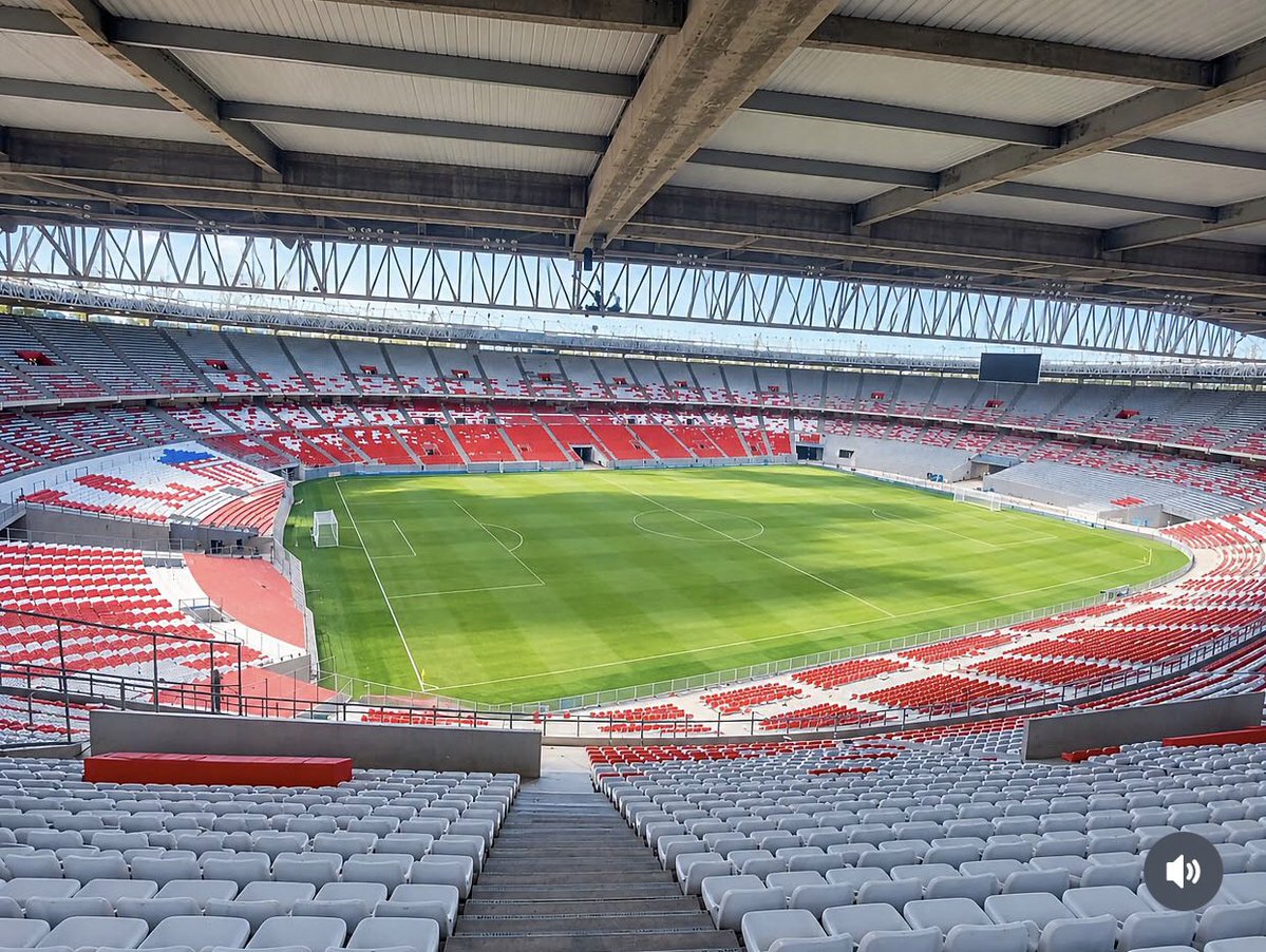 1924Sharom's tweet photo. Mírame el estadio de mi equipo. ❤️

📸:ToqueJuniorista https://t.co/dOYmPgwcif