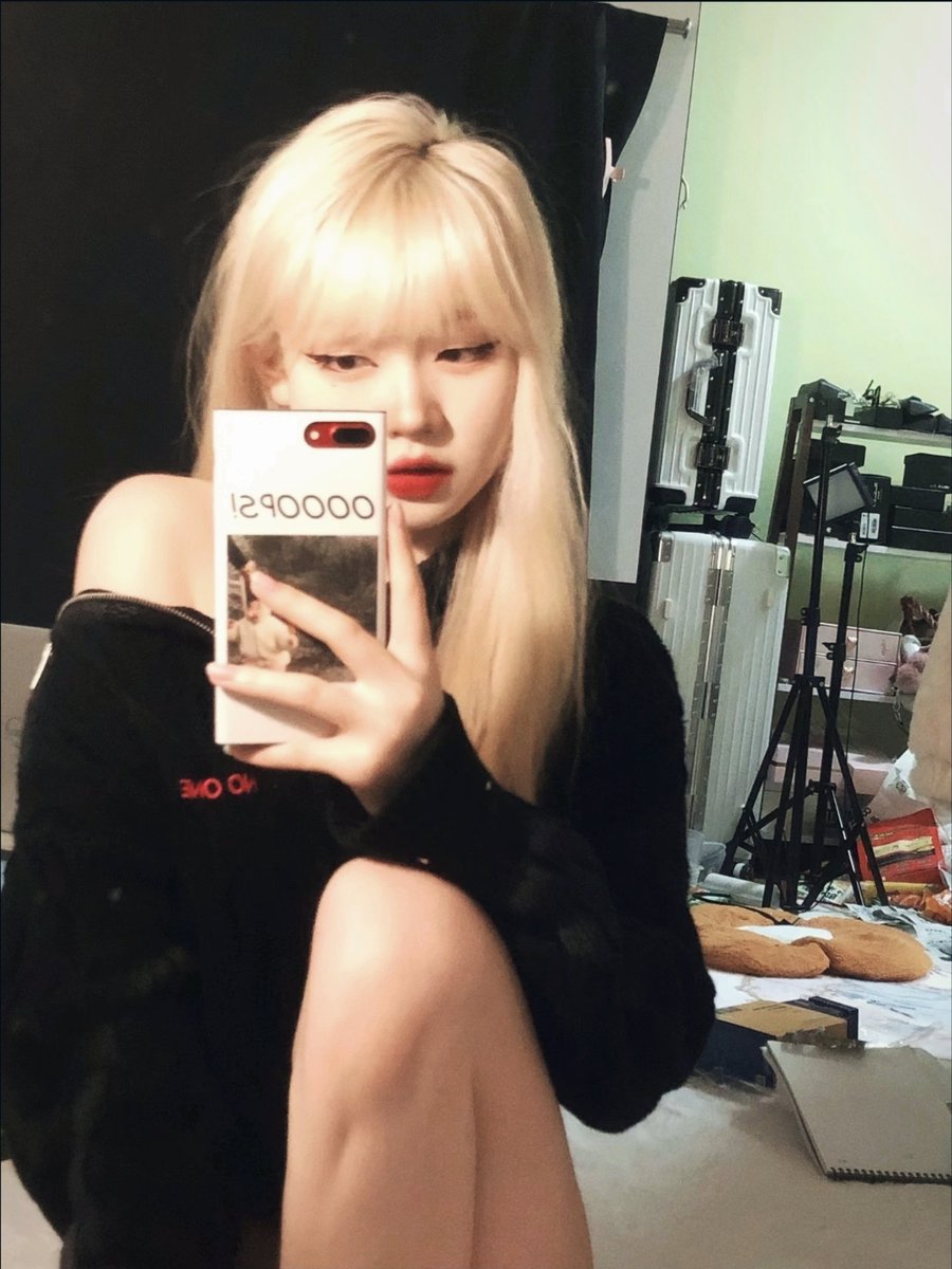 NY4TRIZ's tweet photo. ⠀⠀⠀⠀
⠀ᴮᵘᵗ ᵈᵒᵉˢ ˢʰᵉ ᵏⁿᵒʷ ʸᵒᵘ ᶜᵃˡˡ ᵐᵉ ʷʰᵉⁿ ˢʰᵉ ˢˡᵉᵉᵖˢ https://t.co/5V2B40SHhy
