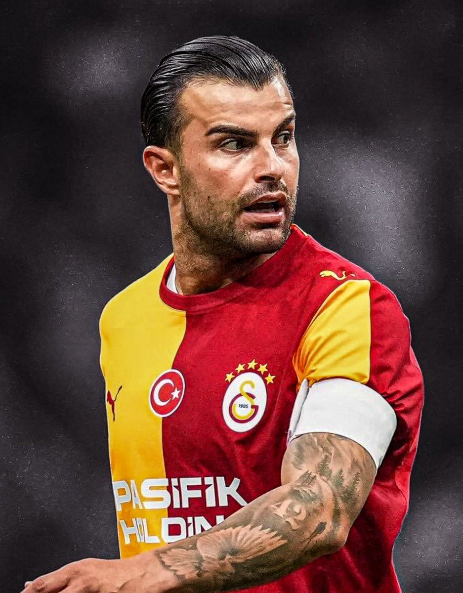 Grande_1905's tweet photo. Apokerim baba Brown bitini yatırıp yatırıp sevdi. Adamsın kaptan! ❤️ https://t.co/sjshcq39Bw