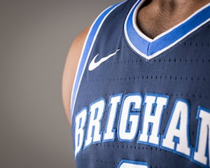 sriracha_nbd's tweet photo. @byufanB @BYUfootball Totally agree! The blackout is cool because of the novelty but black isn't a BYU color. Instead we should swap for a navy set with royal trim/accents like the basketball team does.
(basically the recent blackout sets but navy instead of black) https://t.co/OGuAHkqvdL