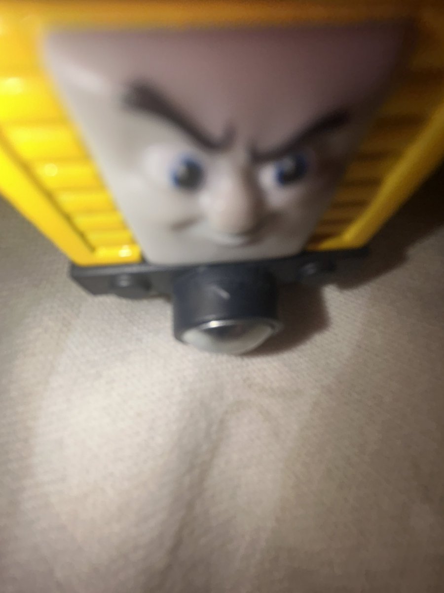 SodorSuperstar's tweet photo. This little shit has been a nightmare to hunt down and I would like to thank @Wren1554504 for clutching up and hooking me up with one 

And case A Henry too because I wanted to have a nib version of him https://t.co/1JCez9sIk2