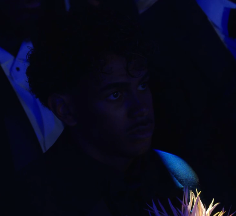 TouchlineX's tweet photo. 📸 Lamine Yamal and Mbappé listening carefully to Jorja Smith's performance. https://t.co/wyUVPWuQ3l
