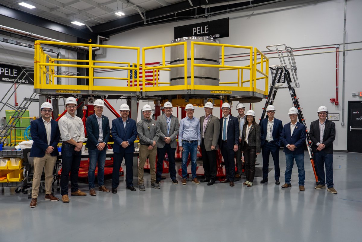 SecretaryWright's tweet photo. I recently visited @BWXT to see firsthand how they’re supporting critical missions across the United States, including Project Pele—a deployable nuclear microreactor.

The nuclear renaissance is here thanks to President Trump and it’s incredible to see the work being done to help make this a reality.
