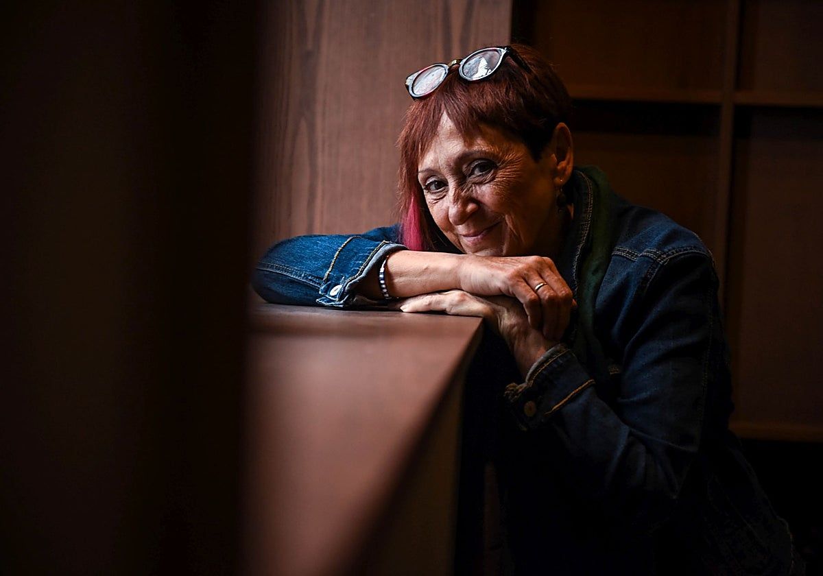 Windumanoth's tweet photo. Entrevista a Elia Barceló en @elcorreo_com por su participación en el Festival JA! "Si se hubiera hecho caso a los autores de ciencia ficción, quizá no estaríamos tan mal". 
https://t.co/wPcGmgOVo8 https://t.co/HUc70cJpFm