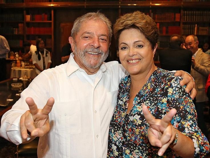 ninfapple's tweet photo. tem e uma ja foi presidenta https://t.co/BJ0mPX2mRx