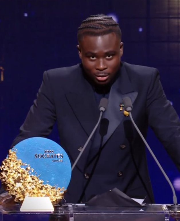 StakeFootball's tweet photo. 🚨🚨| OFFICIAL: Bukayo Saka wins the 2026 Sócrates Award at the Ballon d’Or ceremony! 🏆❤️ https://t.co/rj8kSqZVNf