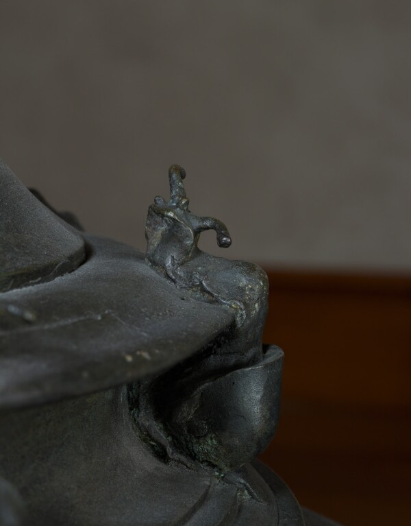 GettyMuseum's tweet photo. Kids, families, listen up! Today's new ep of "If Objects Could Talk" tells the story of a slow moving snail who has traveled from Paris, to Chicago, and then to Brussels. 

Dive in to hear more about our small friend in the big city.
https://t.co/Xv7CpKx6j3 https://t.co/sMPLpwcRU2