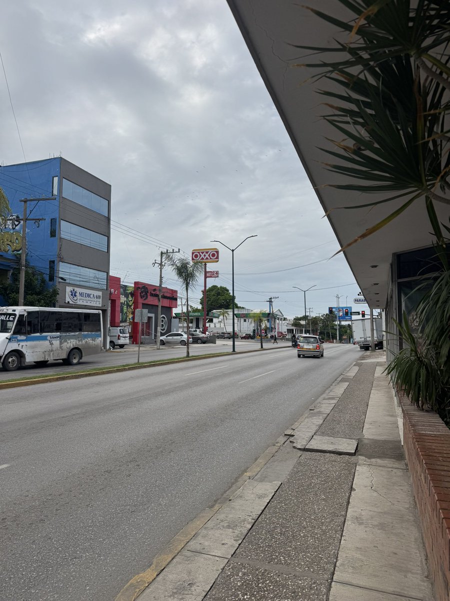 Leo__Trsn's tweet photo. Alguien sabe donde ando ??? #Tampico https://t.co/Lgi6wN5yZC
