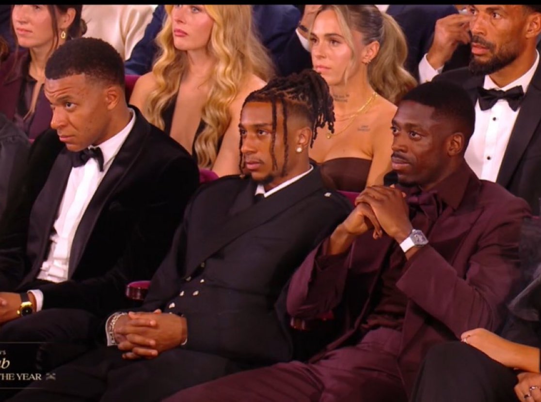 utd_andre_'s tweet photo. The aura is too much. https://t.co/1wUcNynYxt