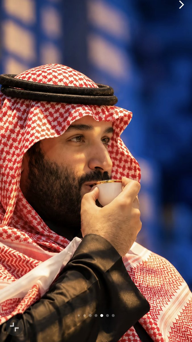 Asay_el80's tweet photo. @0shshs والله بعددددد طيب شكلك ماتعرفين الزين شوفي الزين صح ترا مو ذكاءً اصطناعي ترا ربي عطاهم الجمال https://t.co/Juww7ZMBsE