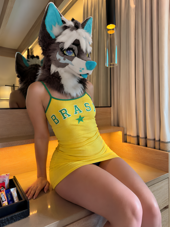 dxgd07's tweet photo. Legs for days, curves that kill, and a little fox who knows exactly how to steal your attention… 😈💋
#Furry #fursuiters #yiff #murrsuiters #murrsuiter #goongang #Subbmasive #furry #Kitty #submissiveenergy #mursuit https://t.co/RksV835ZjB