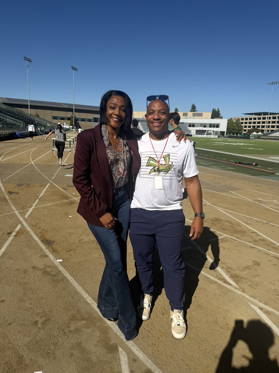 SacKenny's tweet photo. Walked out to the track today and saw comedian, actress and author @TiffanyHaddish speaking to my team. What a fun moment. She brought amazing energy.  

Thanks for the surprise! https://t.co/1BMg9bVZOl