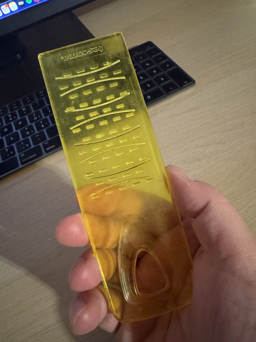MartinNextstep's tweet photo. @berooshka Už nějakej ten rok nedám dopustit na tenhle vehement od Tescomy. https://t.co/P4xrNFfDrJ