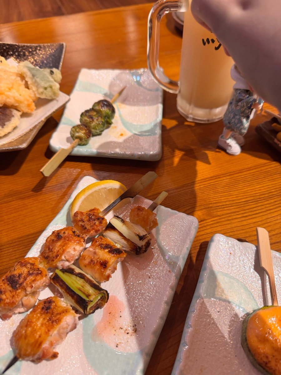LO2pg1hqp48408's tweet photo. [今日は友人の新しいお店の開店祝いに行った！思いがけず素敵な料理に感激して、ホッと一息つきながら笑顔になれた]， https://t.co/1DZbV7BYYC