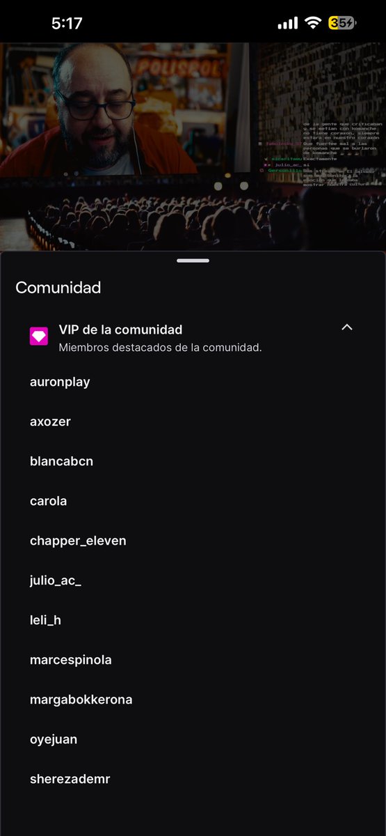 agxauron's tweet photo. Auron, Axozer, Carola y Focus en el chat mientras Pol habla de Komanche 💔😭 https://t.co/5poDRaq16K