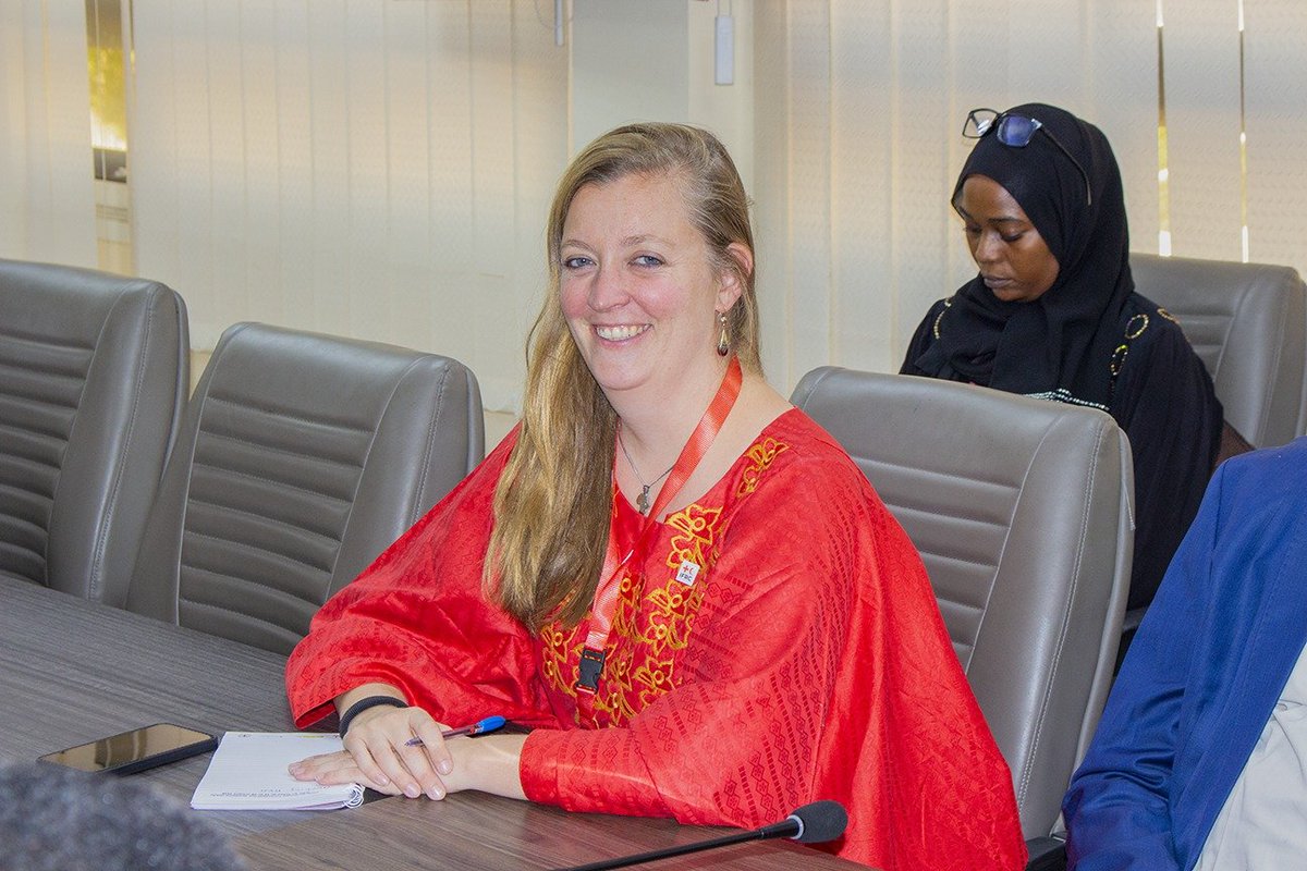 DolmanDorien's tweet photo. Today we started the visit of @ifrc  donor advisory group to Chad. Honoured to welcome this important visit to my new country.

Great opportunity for our partners to increase their understanding on the ongoing challenges of Sudanese refugees and host communities. @IFRCAfrica https://t.co/KJhO5wcyBj