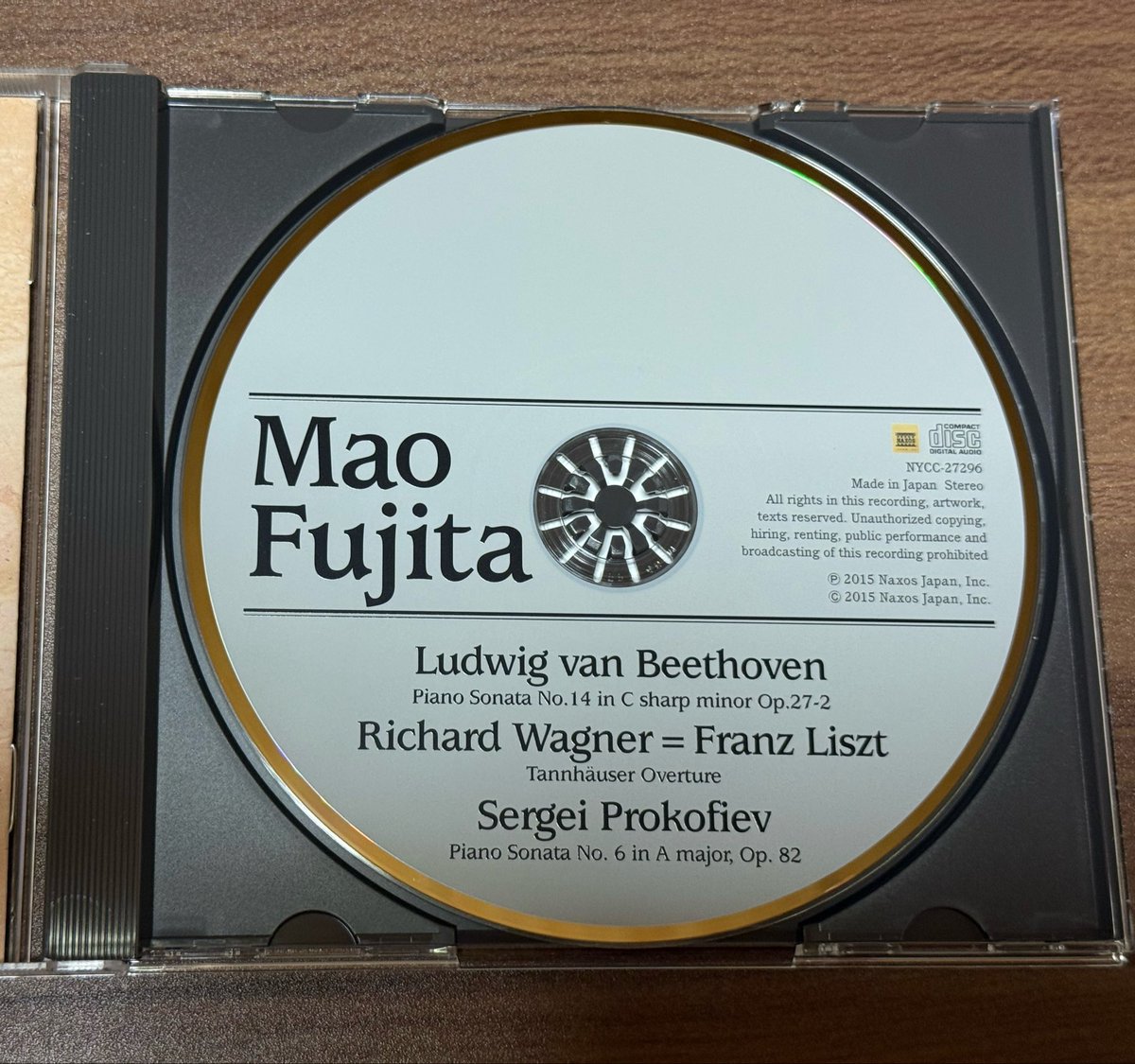 FLEUR_56123's tweet photo. 藤田真央さんの新しいアルバムの発売を楽しみにしているのですが、2015年に発売されたこちらの💿も毎日お聴きしています。真央さんのベートーヴェン「月光」が本当に大好きです🌙ワーグナー＝リスト「タンホイザー序曲」、プロコフィエフ「ピアノ・ソナタ第６番」も、とても素晴らしいです✨👏 https://t.co/6vRxjf0omm