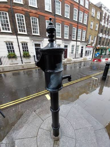 mollywidstrom's tweet photo. john snow figured out dirty drinking water was causing a cholera outbreak at this specific water pump in london and that lead to water treatment which saved millions if not billions of lives https://t.co/iyVVHX882O