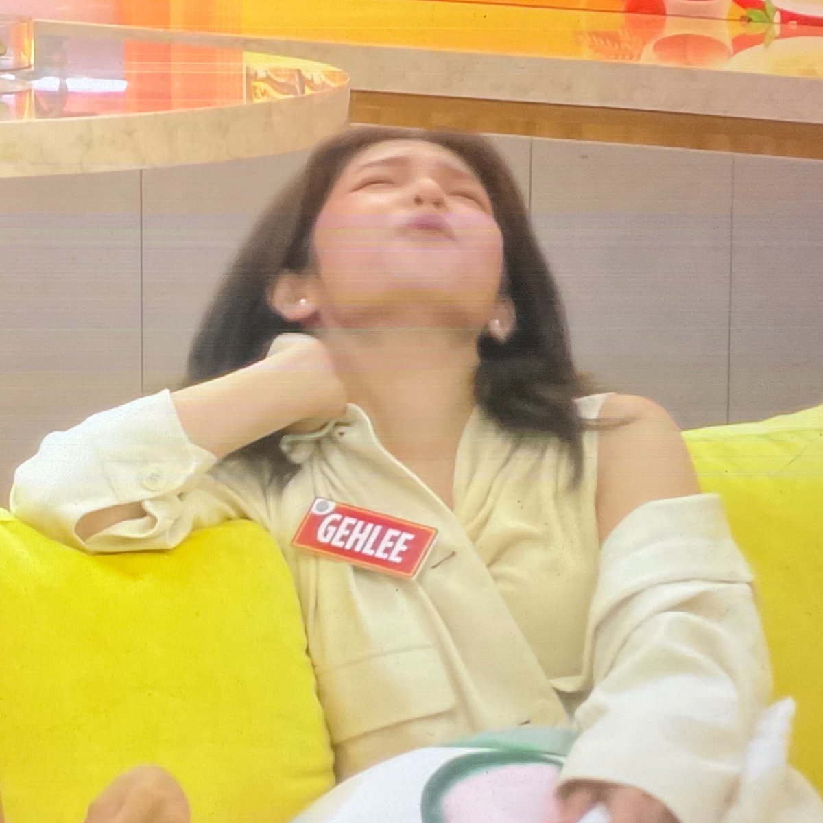 cmkissesd's tweet photo. face card never declines talaga si gehlee.

#PBBCollab3point0 https://t.co/8EDabdgvra