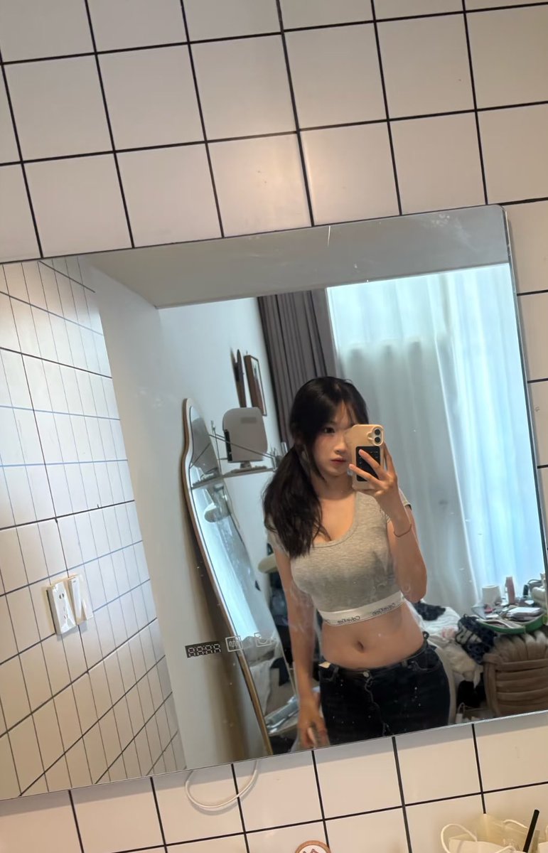 CemalDoganrm's tweet photo. 现在是早上11.26分、新拍的

有人想要锐评一下我17岁的福嘛😌

（拒绝人机）赶紧看，我要删了

真没有🚪流言257 我真给呀 https://t.co/1rwGMxkDT4