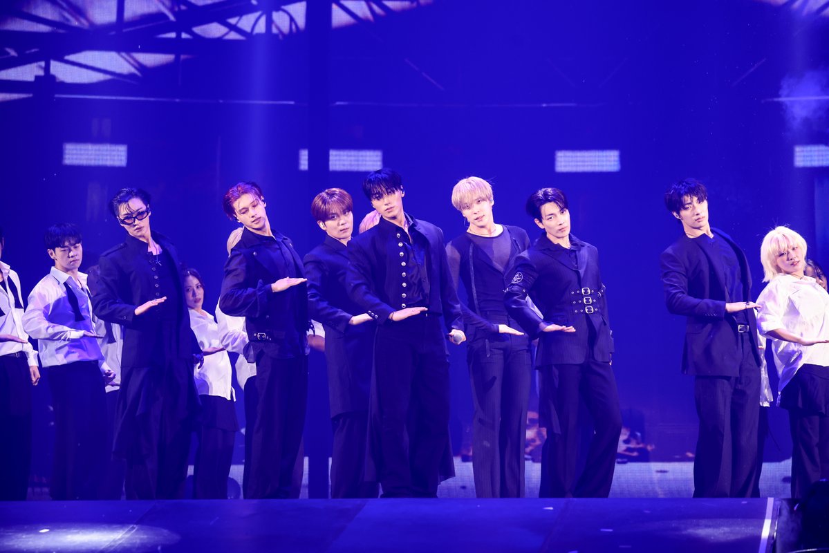 oricon's tweet photo. 櫻井翔、&amp;TEAM、リン・チーリンが
ステージでダンス共演❗️
⠀
ATEEZ、NCT WISH、櫻坂46、&amp;TEAM出演
台湾『MUSIC EXPO』ライブレポート
⠀
「“音楽”という共通言語で
ひとつになっている素敵な空間だなぁ」
⠀
✍🏻櫻井翔のコメント全文／セットリスト
https://t.co/W8Cviasiwj
⠀
#MUSICEXPOLIVE2026 https://t.co/TORUHXmX7k