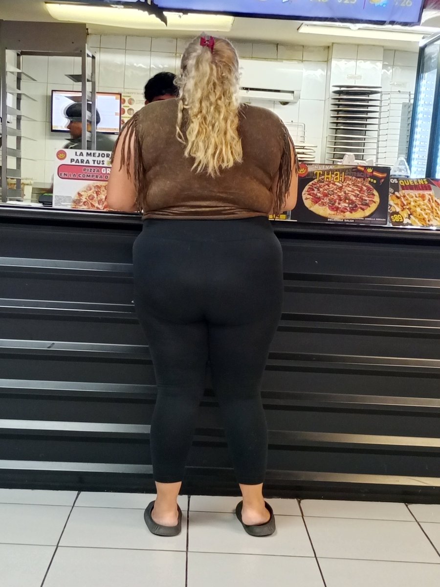 arysanchzcaba's tweet photo. Lunes de antojos 🤤😋🥵 https://t.co/6uwcemBZra