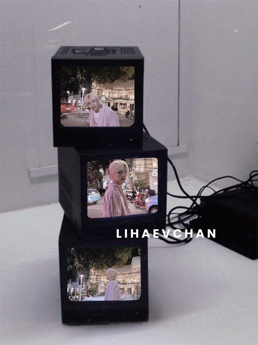 lihaevchan's tweet photo. 𝘚𝘵𝘳𝘦𝘦𝘵𝘭𝘪𝘨𝘩𝘵𝘴, 𝘴𝘪𝘭𝘩𝘰𝘶𝘦𝘵𝘵𝘦𝘴, 𝘢𝘯𝘥 𝘩𝘦𝘳 𝘭𝘦𝘯𝘴. 
𝟗𝟗𝟗 / 𝗌𝗍𝗋𝖾𝖾𝗍_𝗏𝗎𝖾 . . . https://t.co/xVHZFYp32V