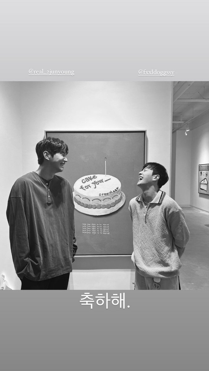 sole_2JY's tweet photo. 오늘도 웃음 가득한 하루 보내거라 🤍☺️
#이준영 https://t.co/fsIsc8dEq1