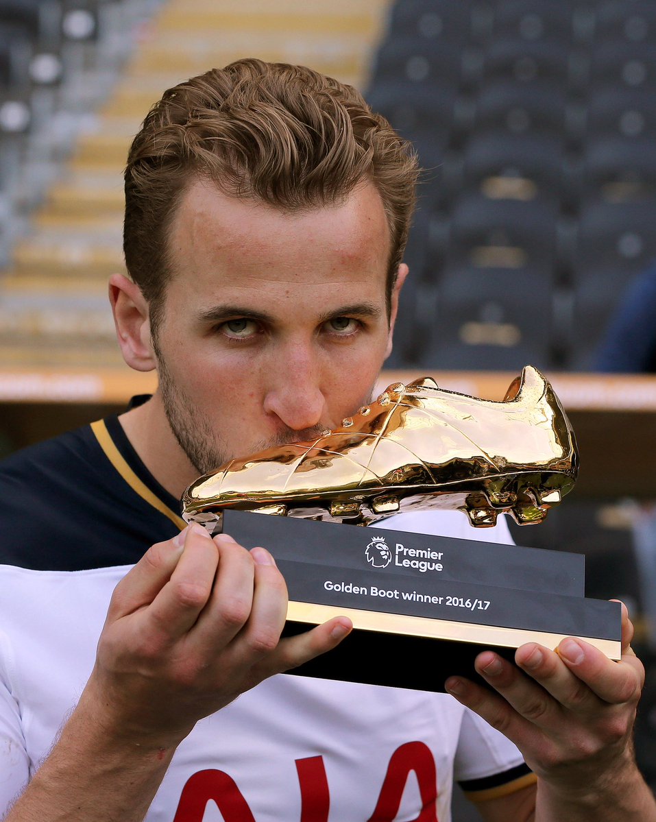 Complex's tweet photo. Harry Kane just added the Ballon d’Or to an already stacked résumé.

🏆 Premier League Golden Boot: 2015-16, 2016-17, 2020-21
🏆 FIFA World Cup Golden Boot: 2018
🏆 European Golden Shoe: 2023-24, 2025-26
🏆 Bundesliga Player of the Season: 2024-25
🏆 Men’s Ballon d’Or: 2026

[via/ GettyImages]