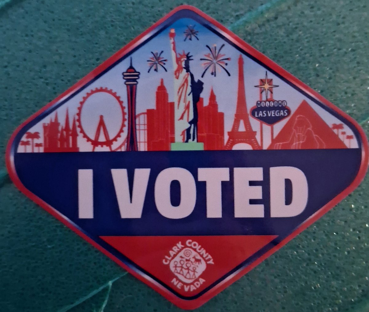 THATSWHATSHESAI's tweet photo. Voted Red All The Way! https://t.co/w8Ukg7JSC5
