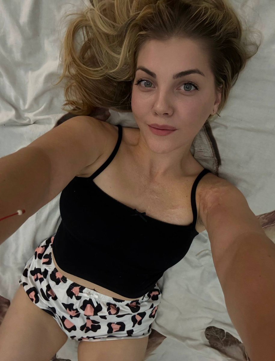 realTinaXxO's tweet photo. Hey! I am live on Fan Subscription Site for Content Creators | LoyalFans! https://t.co/isghq8L3ut #undefined https://t.co/krA1Db3W6u