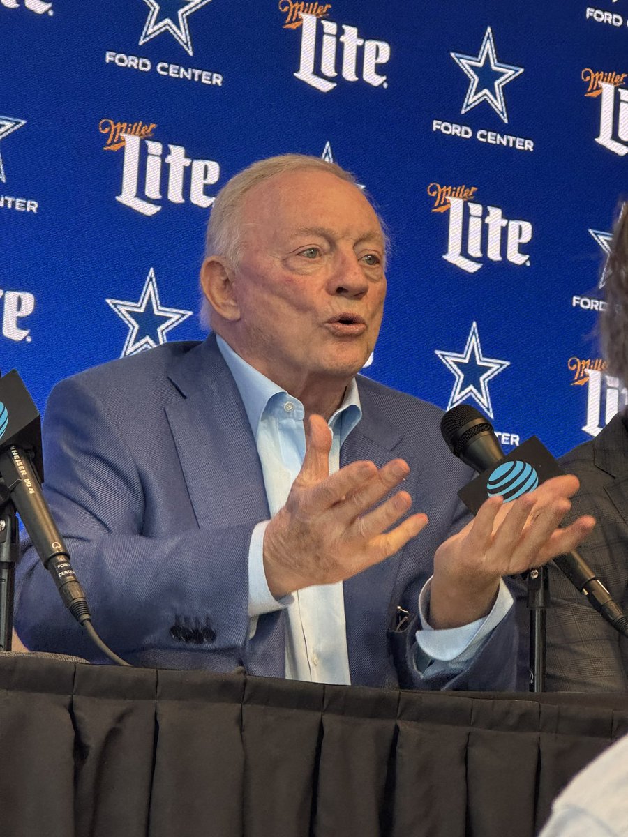 Schottenheimer's Cowboys run over Eagles in must-win game