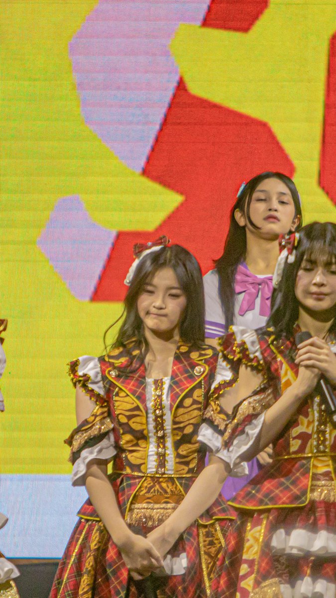 okta_upii's tweet photo. Tersenyum seperti Erine @CErine_JKT48 https://t.co/PykSbwFVHe