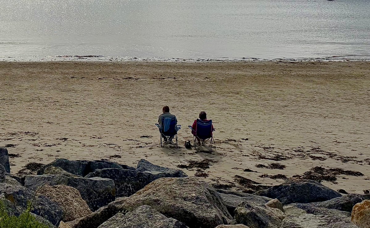 LizzieHelenMay's tweet photo. #AlphabetChallenge #WeekQforQuotes "At the beach- time you enjoyed wasting is not wasted" T S Eliot
#tidesoutTuesday https://t.co/2y8PvwqZ2v