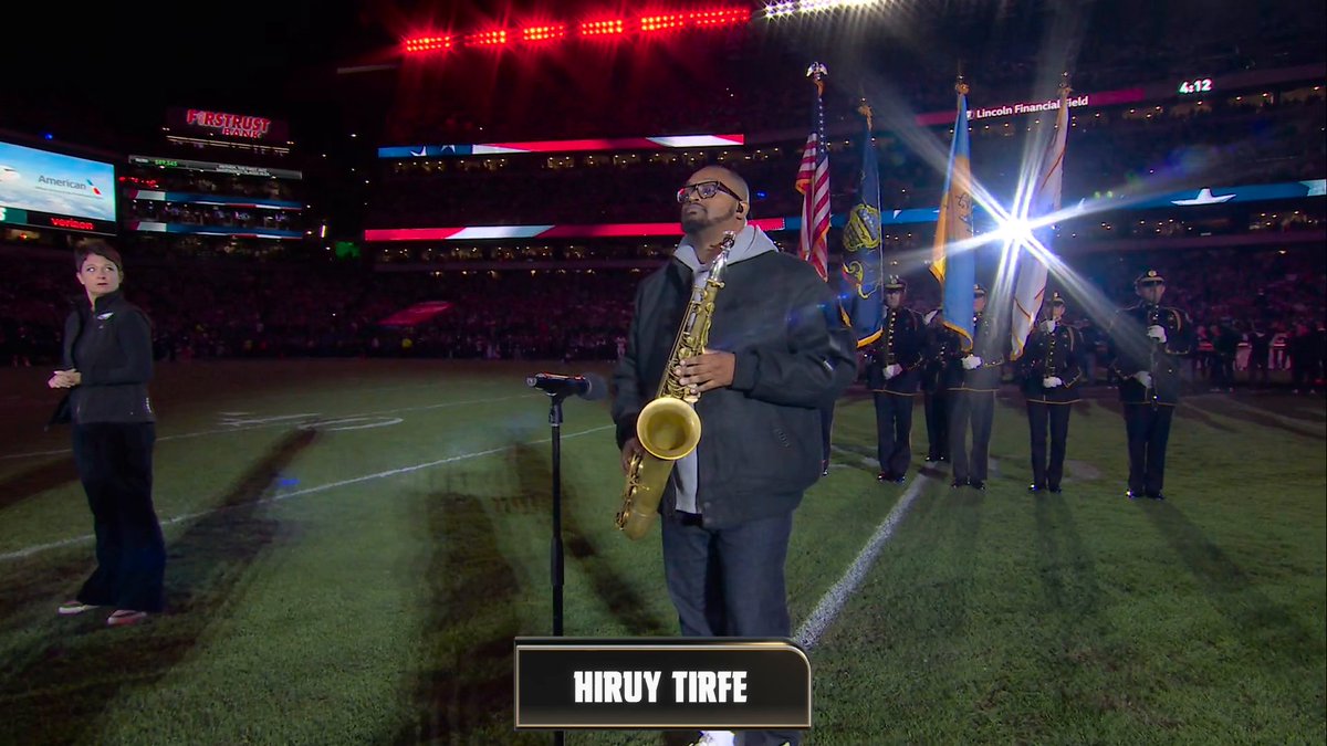 Hiruy Tirfe’s saxophone rendition of the National Anthem before Cowboys-Eagles 🤩