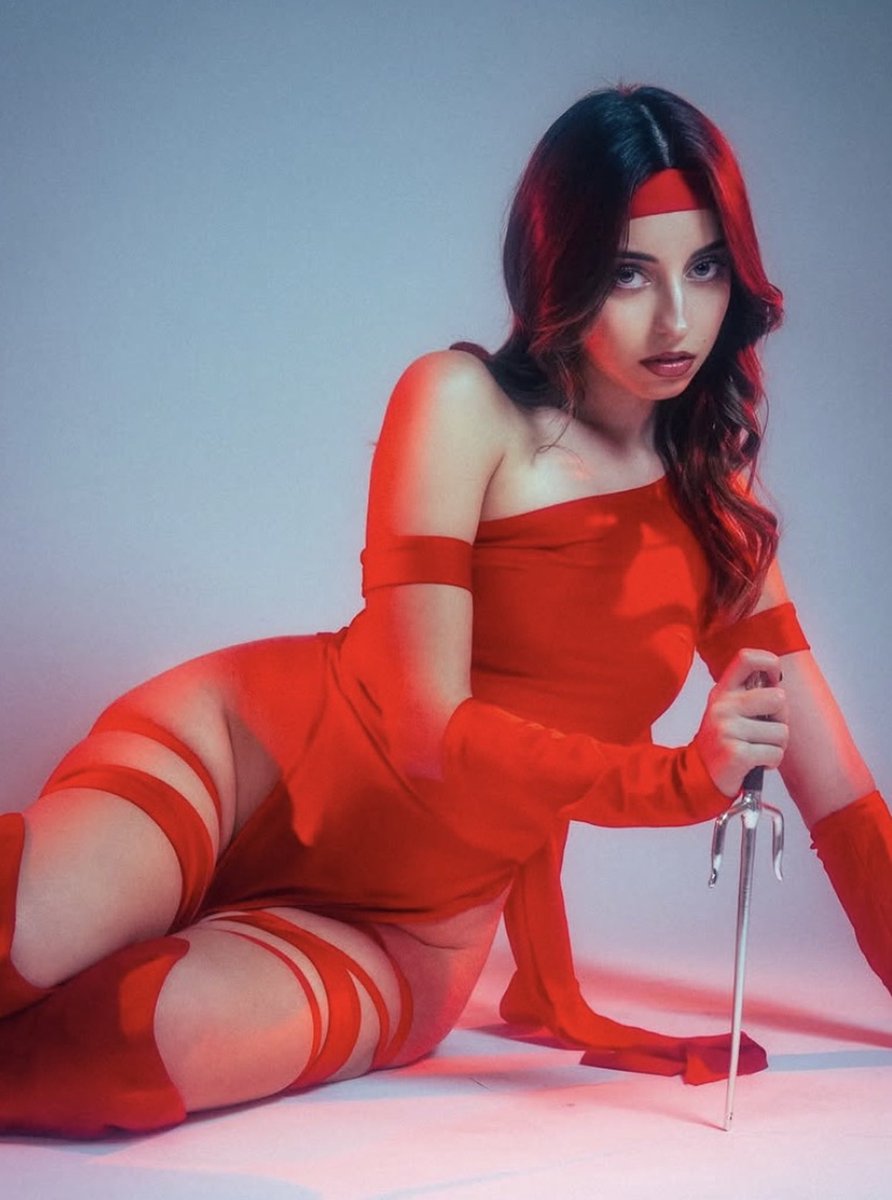 chloespumpslave's tweet photo. @AlyriSimp absolutely destroyed me and made me his permanent bitch! im his stupid little pumpslut puppy and will always serve him!! 😵‍💫

#wankchat #wankbattle https://t.co/ig4Qz7u8Qi