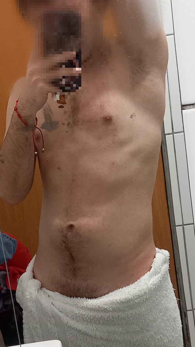 Liamsteele08's tweet photo. It's always more enjoyable after a shower.  😏🍆 https://t.co/UQmdFeMTGY