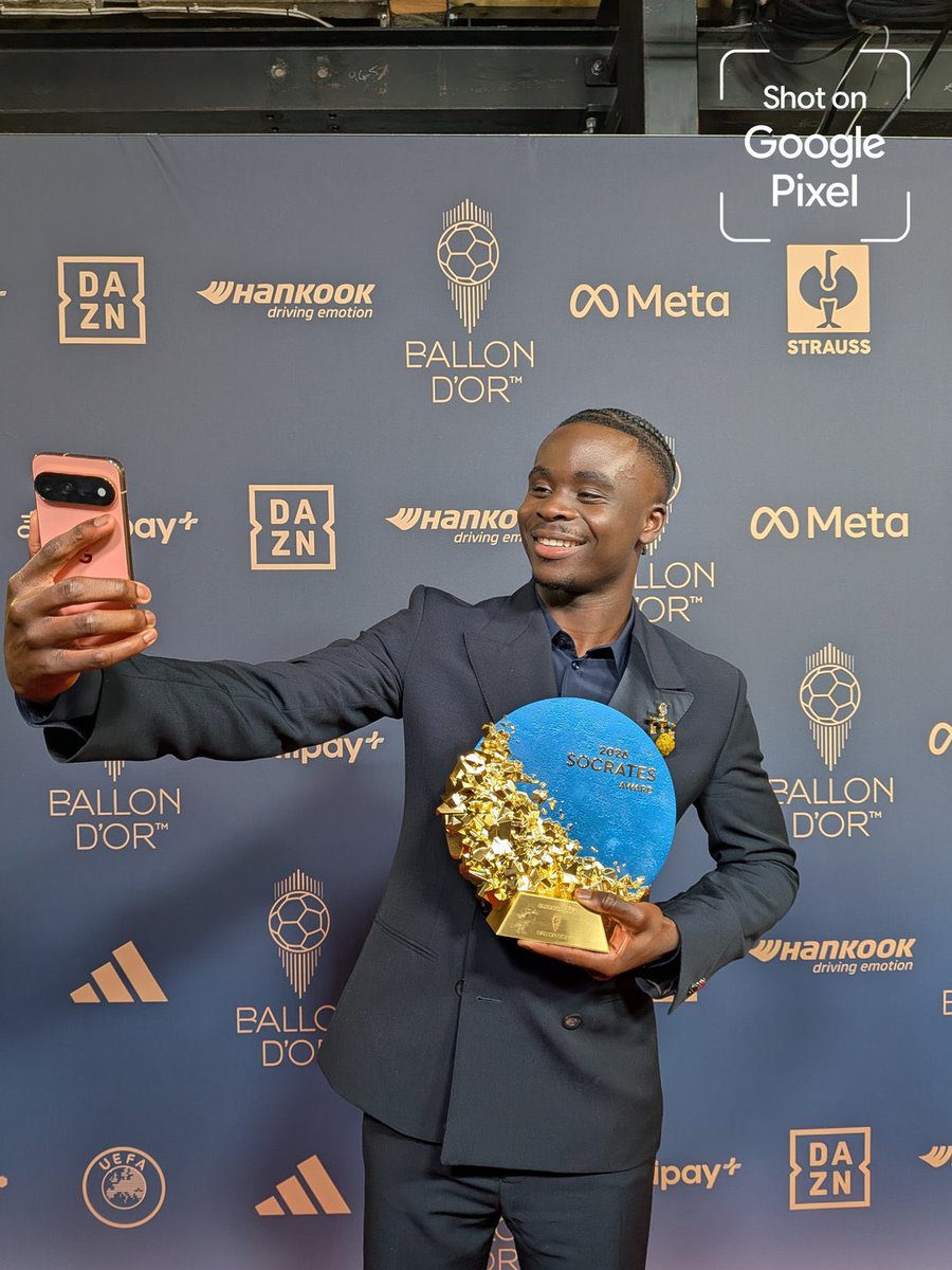 OverGood_Boy's tweet photo. Arsenal Legends, win big at the just concluded Balon D’Or..#COYG https://t.co/HL9g4RvQYy
