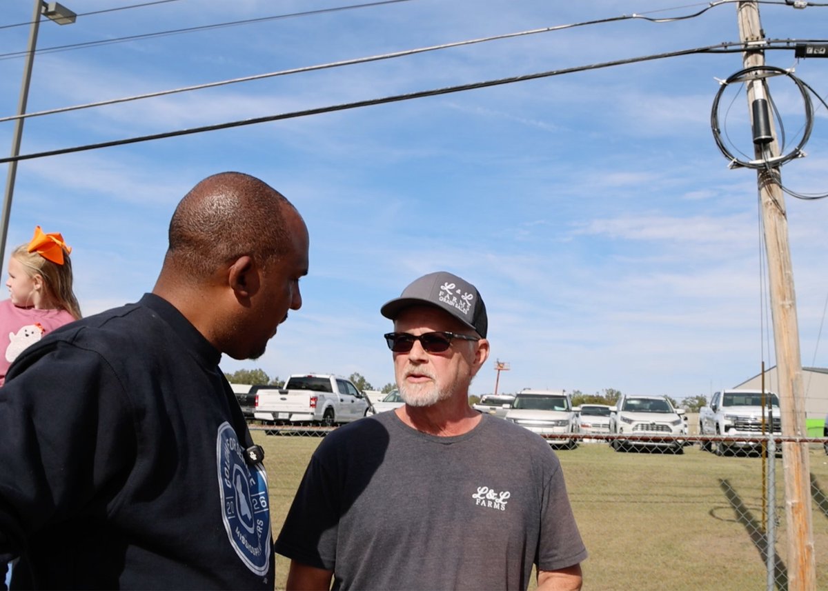 scott_colom's tweet photo. Walking the line outside the Trump rally in Corinth, I was reminded that more unites us than divides us here in Mississippi. I heard from folks who want to get foreign money out of our elections, put an end to flock cameras, keep our border secure, and make sure our veterans are taken care of.

Thank you to everyone who took the time to talk with me and share what matters most to them. When I’m elected to the U.S. Senate, I’ll represent every Mississippian — whether you voted for me or not. That’s what the job is all about. #MississippiMatters