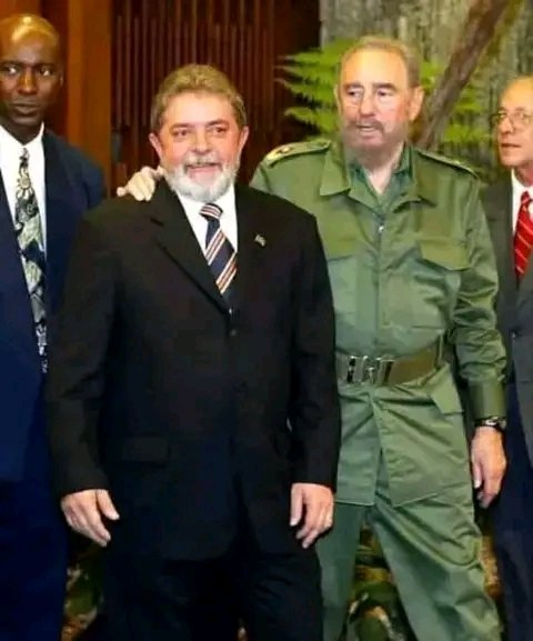Navarreteuceq's tweet photo. Siempre la historia lo tendrá presente, lo presentó y hoy sigue dando pelea al ganar las elecciones felicidades https://t.co/hOtleDamZl