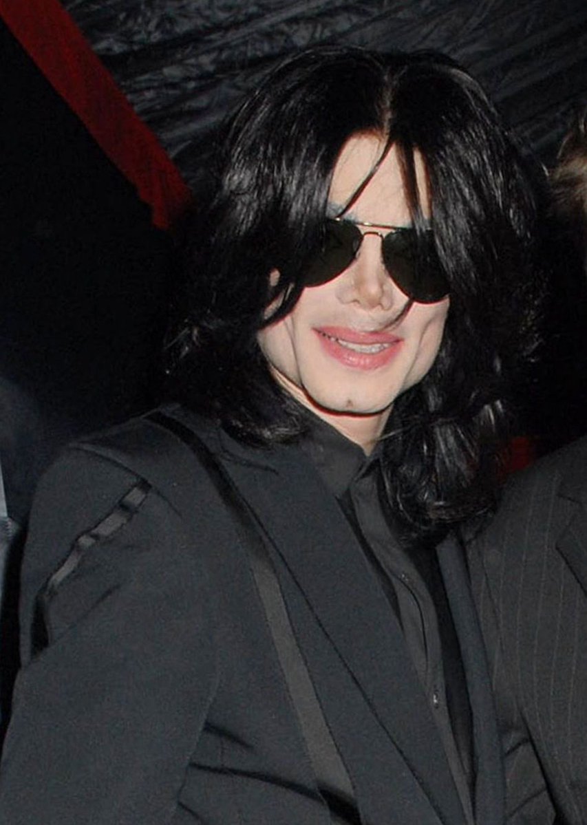 regiuswrd's tweet photo. #MatureMichaelMonday 🩶˚.⋆ https://t.co/elKYWbqY4n