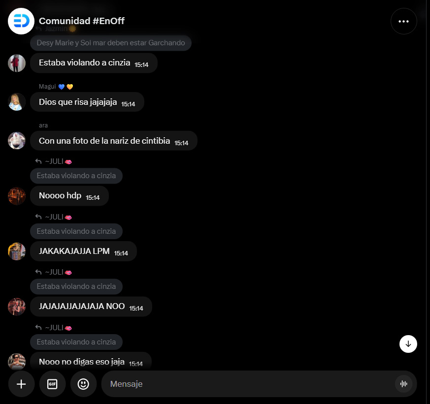 Gabi19391945's tweet photo. Siempre son los mismos 5 o 6 los que ensucian a todo un fandom, por eso a los de X nos odian los solangistas de WhatsApp y TikTok.Estos mensajes son de antes de la historia.

#granhermano #solzia https://t.co/Ogoa6i5ERV