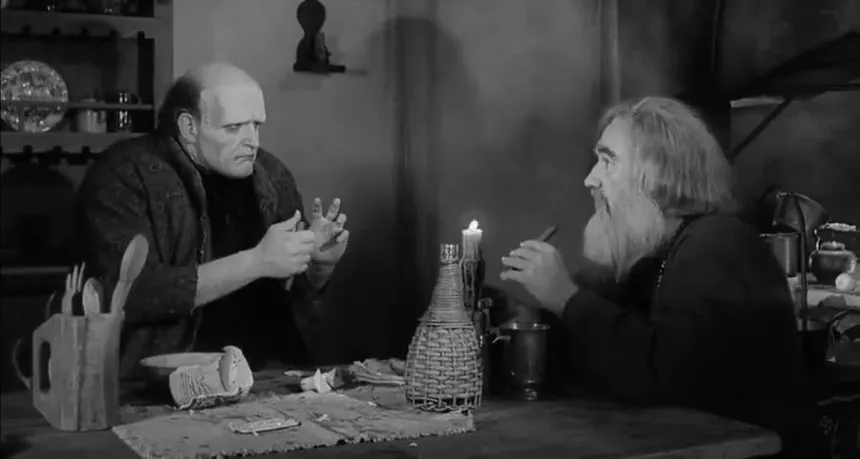 ThatRayShow's tweet photo. @MallyNoShow Fire is good. Fire is our friend. https://t.co/lB4agi0Sn7