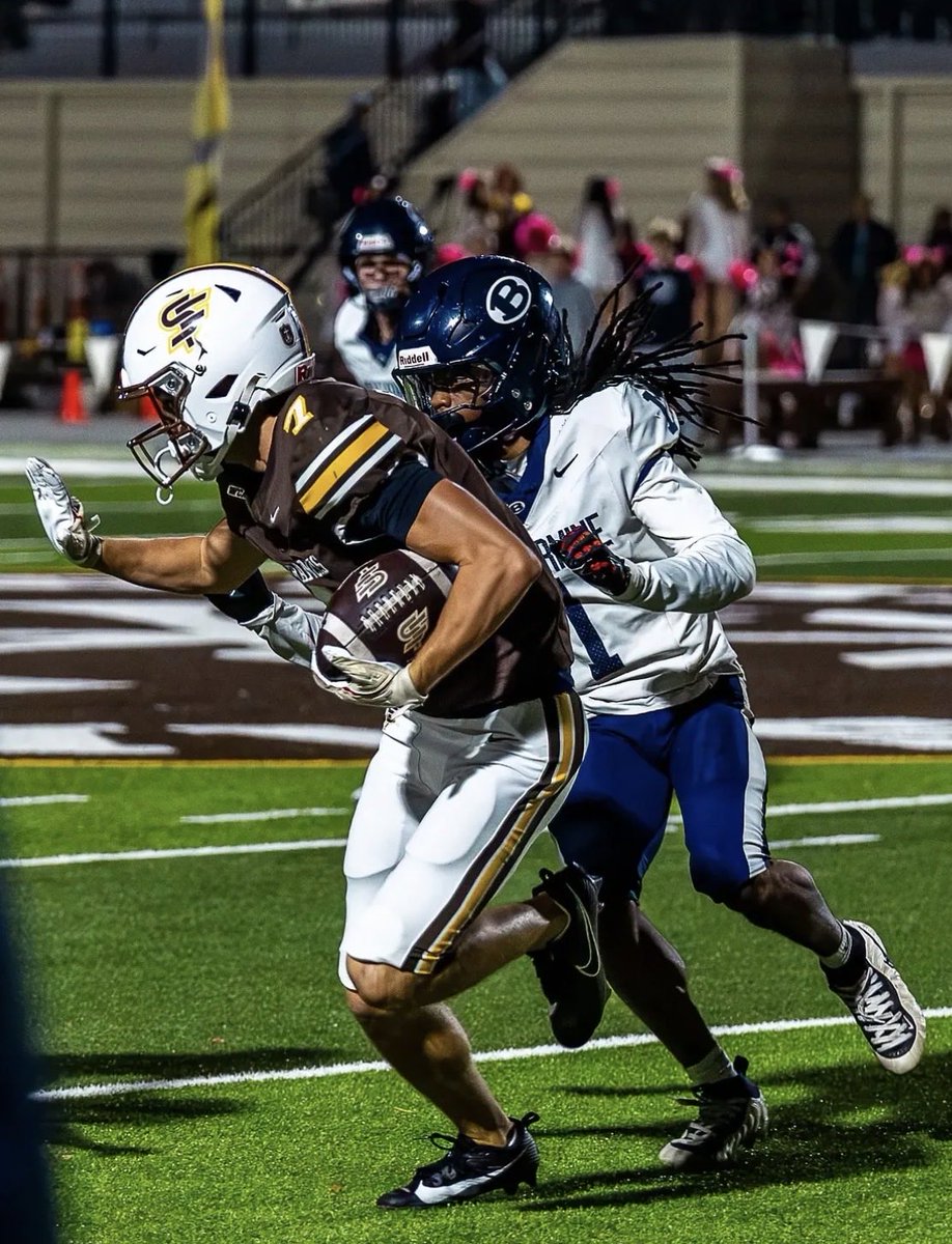 cartershano's tweet photo. Saint Francis (mountain view) Wr 28, #7
https://t.co/CVEzZtAjzK

@Coach__Osborne @CoreyEdsall @Coach_DiRi @CoachSakk @CoachHill1 @CoachKHensley @JamoBrown_ @BrandonHuffman https://t.co/6Bd7F9TNRO
